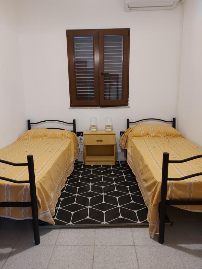 Апартаменти Sa Domu 'E Pisittu Іглесіас Екстер'єр фото